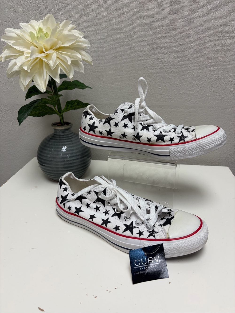 Converse Low-Top Star Print Sneakers - White/Black/Red Unisex